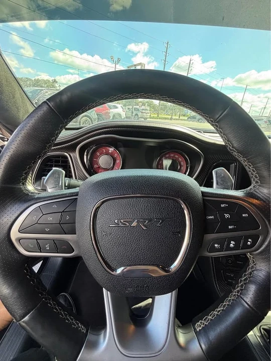 2023 Dodge Challenger SRT Hellcat 3rd Gen - Image 14 of 17