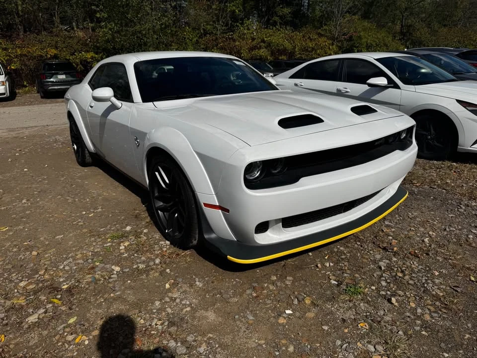 2023 Dodge Challenger SRT Hellcat 3rd Gen - Image 4 of 5