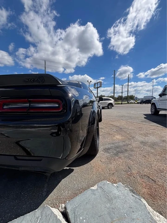 2023 Dodge Challenger SRT Hellcat 3rd Gen - Image 8 of 17