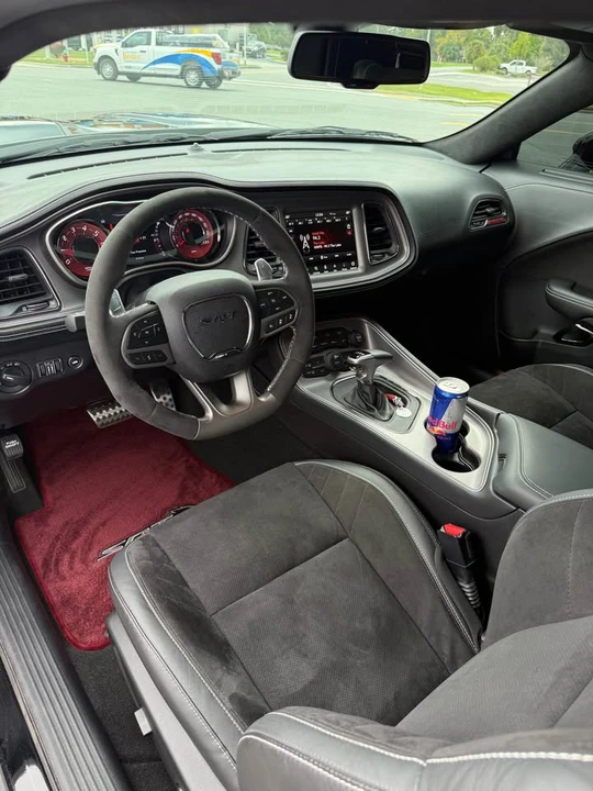 2023 Dodge Challenger SRT Hellcat 3rd Gen - Image 10 of 12