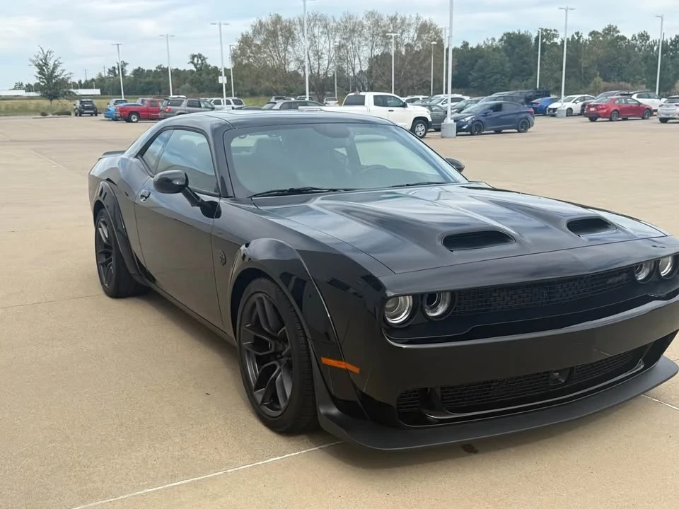 2023 Dodge Challenger SRT Hellcat 3rd Gen - Image 5 of 13
