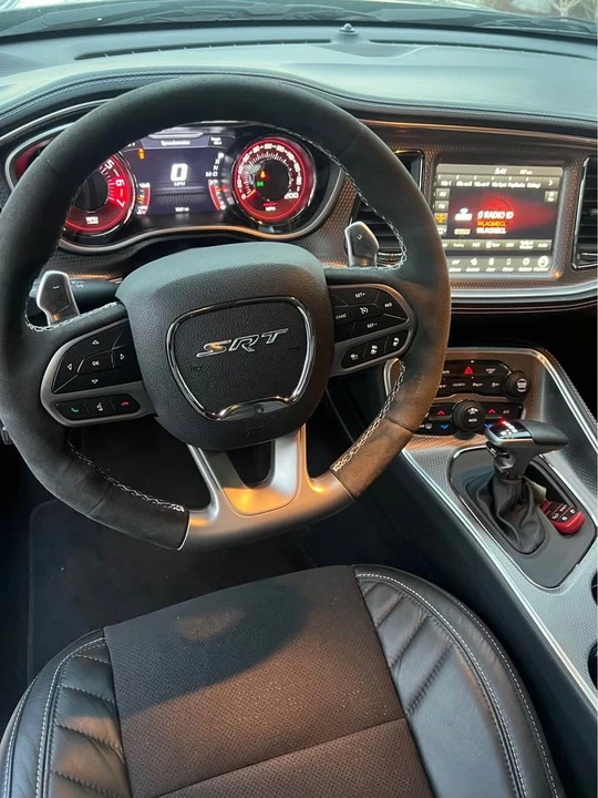 2023 Dodge Challenger SRT Hellcat 3rd Gen - Image 7 of 8