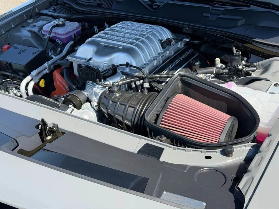 2023 Dodge Challenger SRT Hellcat 3rd Gen - Image 10 of 18