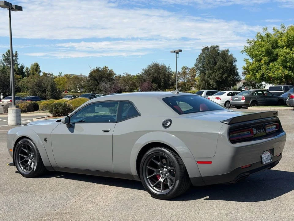 2023 Dodge Challenger SRT Hellcat 3rd Gen - Image 2 of 18