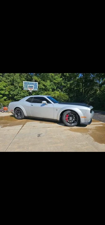 2023 Dodge Challenger SRT Hellcat 3rd Gen - Image 2 of 8