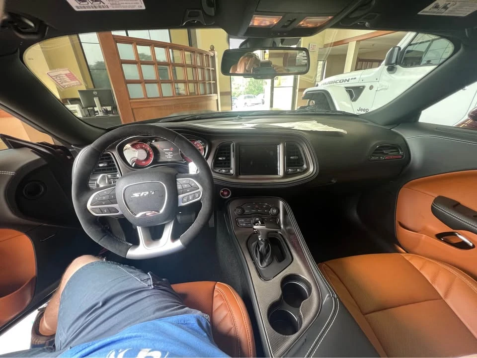 2023 Dodge Challenger SRT Hellcat 3rd Gen - Image 5 of 5
