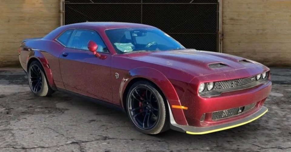 2023 Dodge Challenger SRT Hellcat 3rd Gen - Image 6 of 9