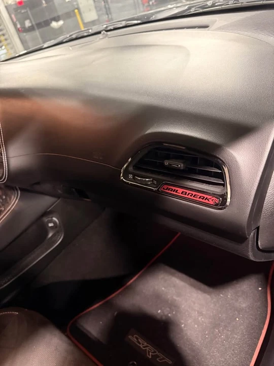 2023 Dodge Challenger SRT Hellcat 3rd Gen - Image 5 of 6