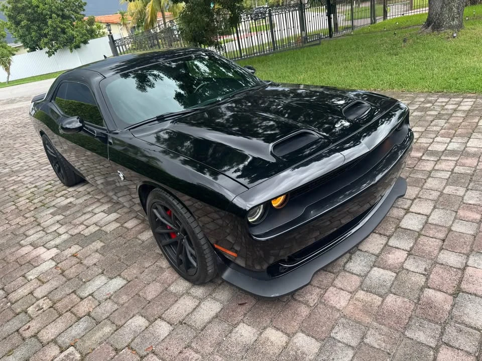 2023 Dodge Challenger SRT Hellcat 3rd Gen - Image 4 of 13