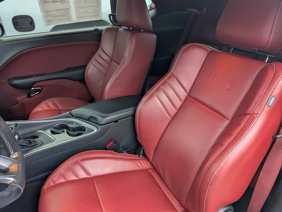 2023 Dodge Challenger SRT Hellcat 3rd Gen - Image 9 of 15