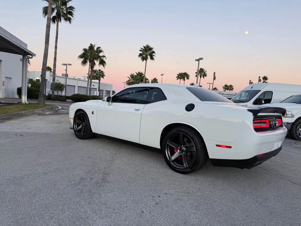 2023 Dodge Challenger SRT Hellcat 3rd Gen - Image 7 of 11