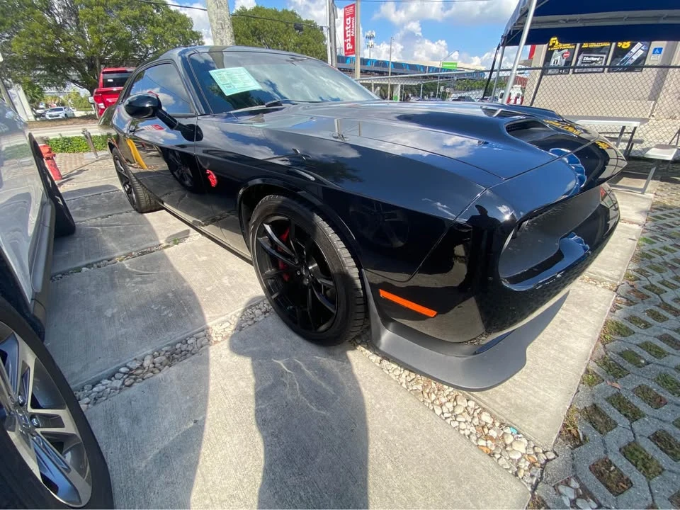 2023 Dodge Challenger SRT Hellcat 3rd Gen - Image 2 of 8