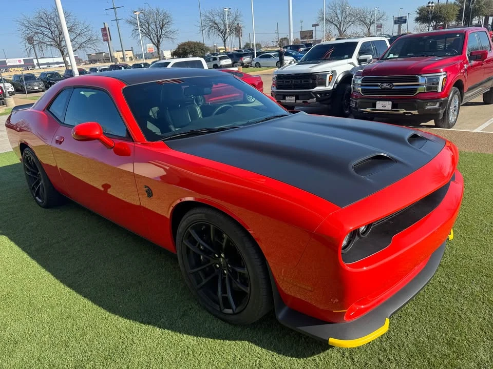 2023 Dodge Challenger SRT Hellcat 3rd Gen - Image 2 of 5