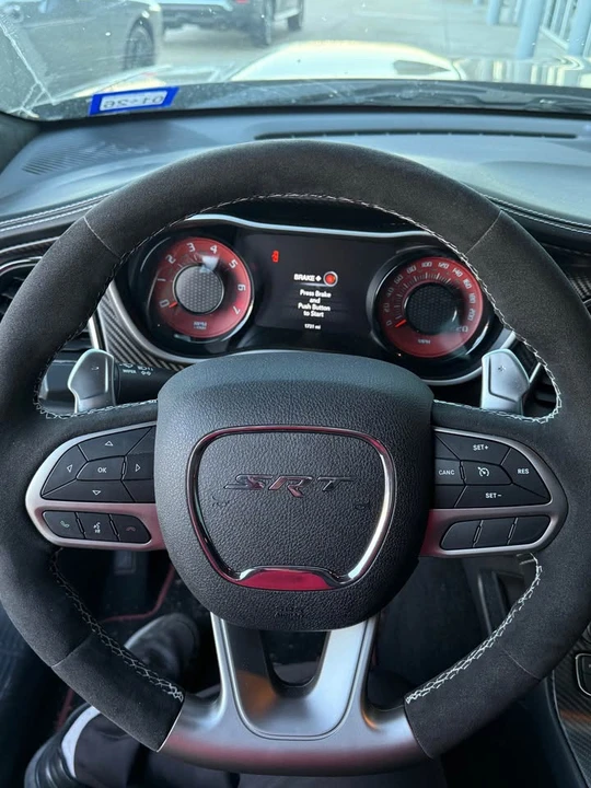2023 Dodge Challenger SRT Hellcat 3rd Gen - Image 9 of 12