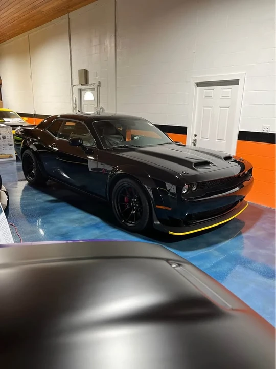 2023 Dodge Challenger SRT Hellcat 3rd Gen - Image 9 of 16