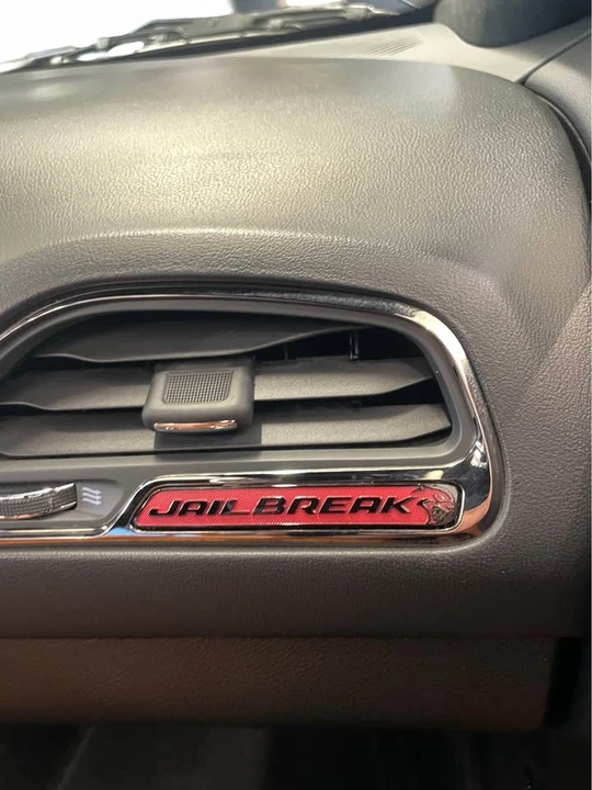 2023 Dodge Challenger SRT Hellcat 3rd Gen - Image 10 of 11