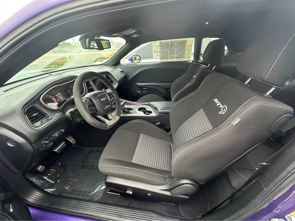 2023 Dodge Challenger SRT Hellcat 3rd Gen - Image 6 of 8