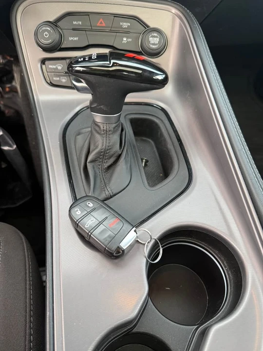 2023 Dodge Challenger 3rd Gen - Image 6 of 8