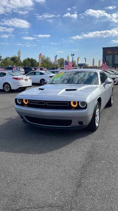 2023 Dodge Challenger 3rd Gen - Image 3 of 8