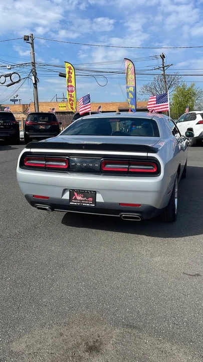 2023 Dodge Challenger 3rd Gen - Image 6 of 8