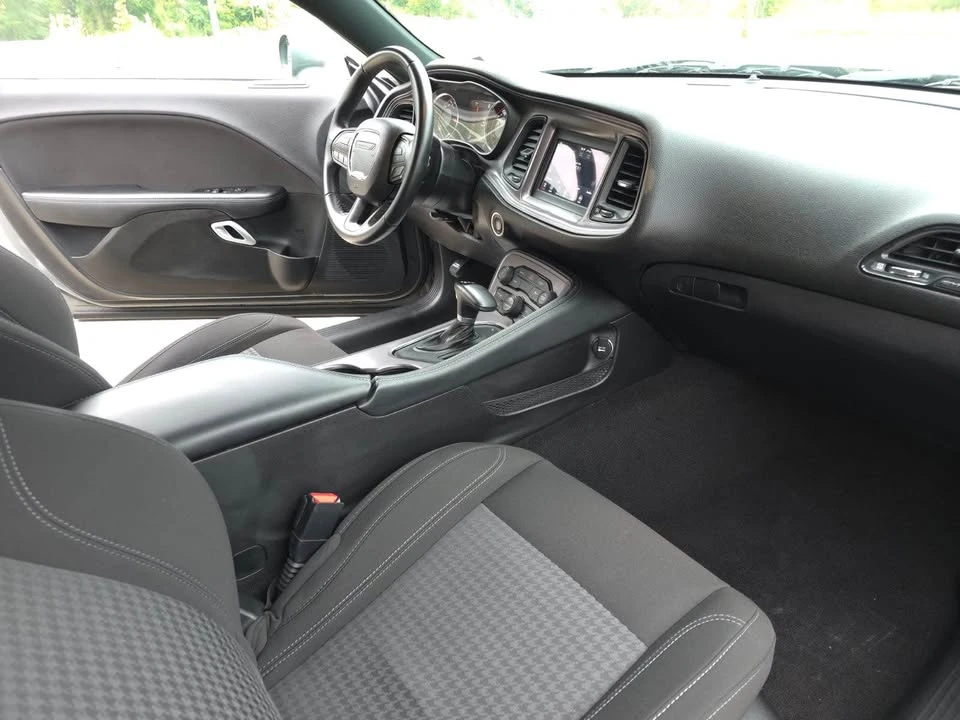 2023 Dodge Challenger 3rd Gen - Image 10 of 19