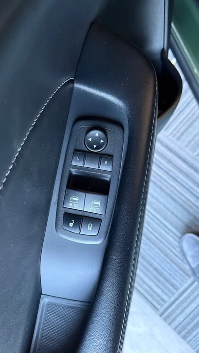 2023 Dodge Challenger 3rd Gen - Image 6 of 9