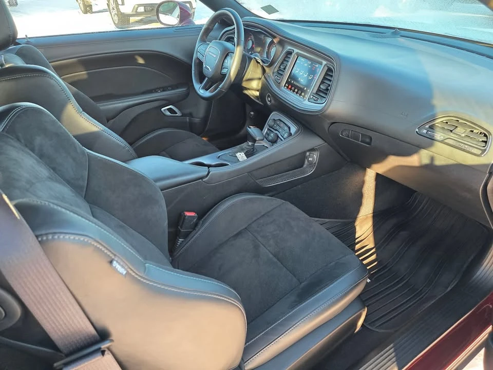 2023 Dodge Challenger 3rd Gen - Image 9 of 20