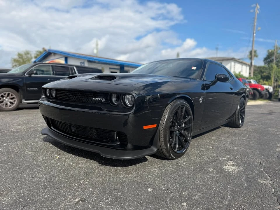 2023 Dodge Challenger SRT Hellcat 3rd Gen - Image 5 of 14