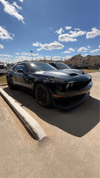 2023 Dodge Challenger SRT Hellcat 3rd Gen - Image 3 of 8