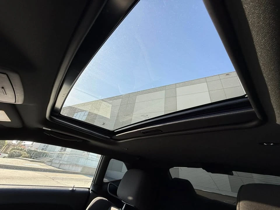 2023 Dodge Challenger 3rd Gen - Image 8 of 16