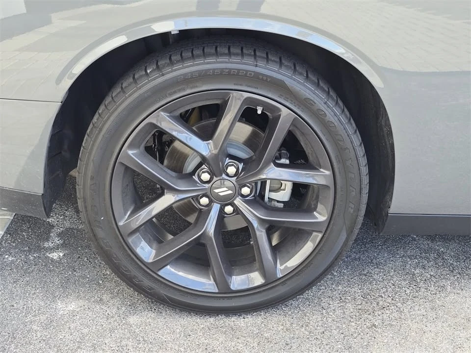 2023 Dodge Challenger 3rd Gen - Image 4 of 7