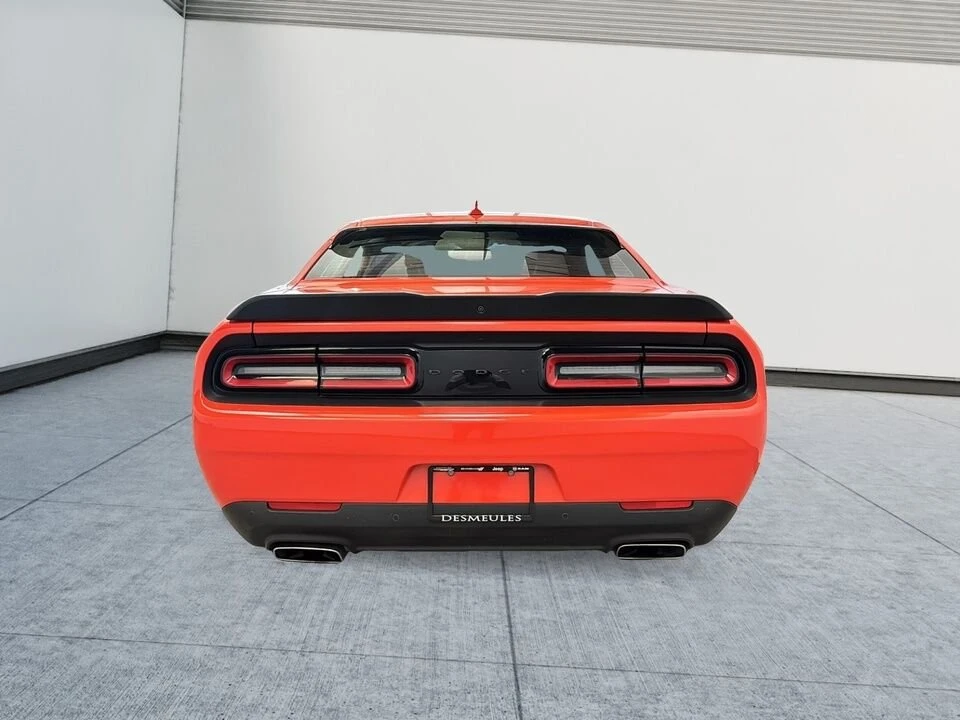 2023 Dodge Challenger 3rd Gen - Image 10 of 19