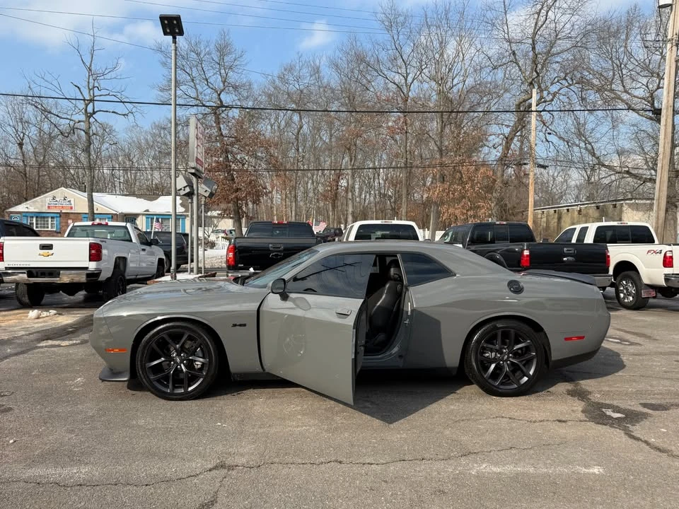 2023 Dodge Challenger 3rd Gen - Image 9 of 20