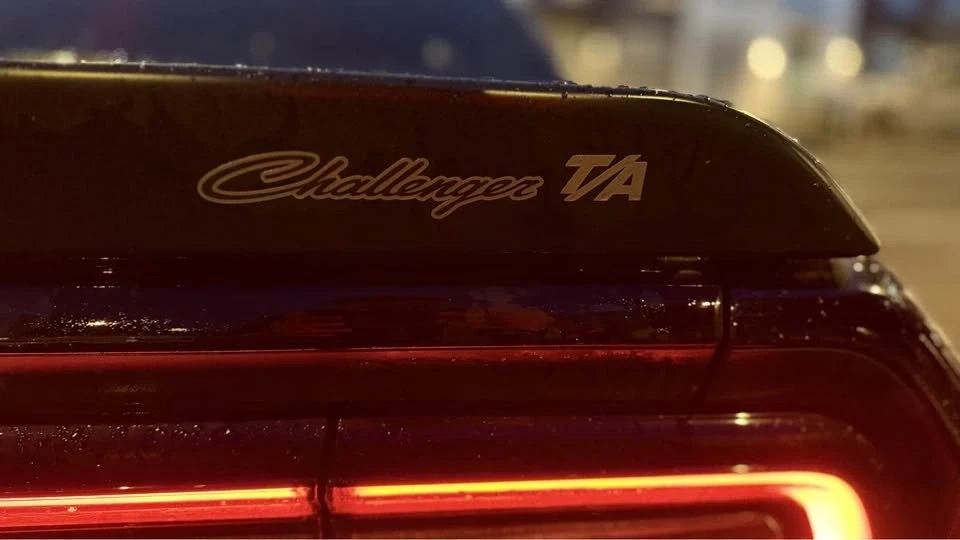2023 Dodge Challenger 3rd Gen - Image 10 of 16