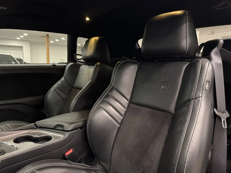 2023 Dodge Challenger SRT Hellcat 3rd Gen - Image 11 of 12