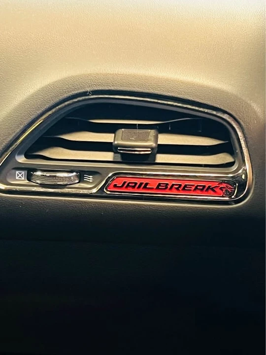 2023 Dodge Challenger SRT Hellcat 3rd Gen - Image 9 of 12