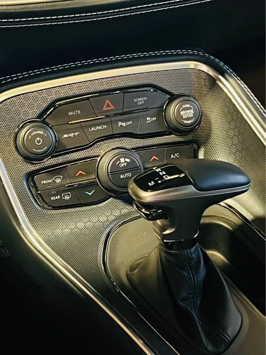 2023 Dodge Challenger SRT Hellcat 3rd Gen - Image 8 of 12