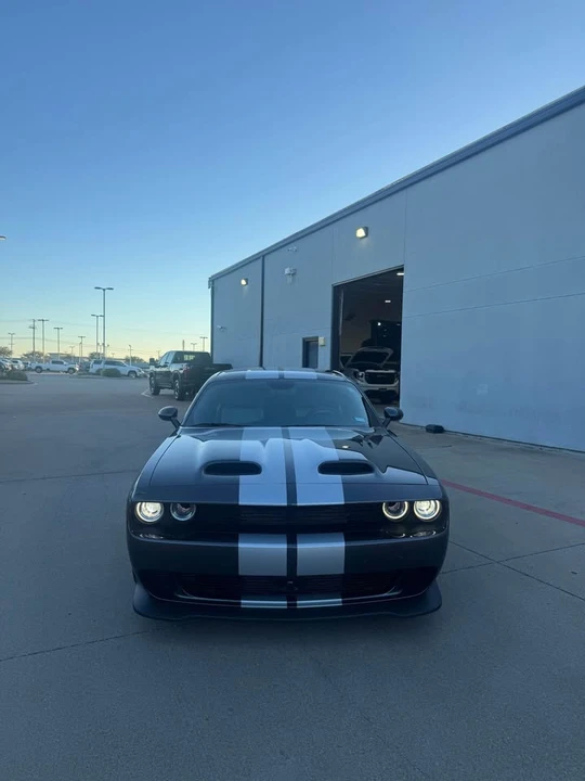 2023 Dodge Challenger SRT Hellcat 3rd Gen - Image 4 of 20