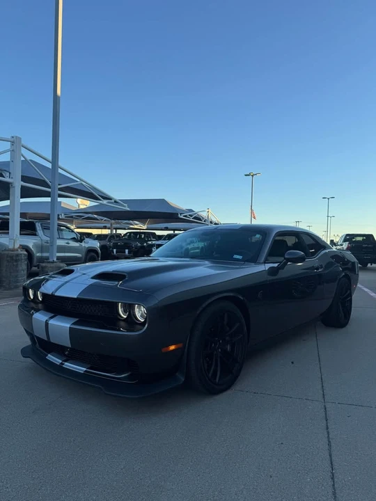 2023 Dodge Challenger SRT Hellcat 3rd Gen - Image 3 of 20