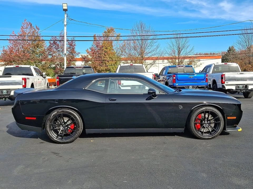 2023 Dodge Challenger SRT Hellcat 3rd Gen - Image 7 of 19