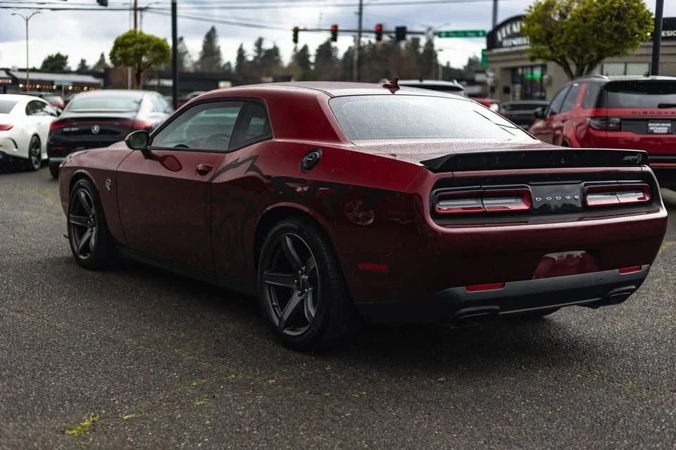 2023 Dodge Challenger SRT Hellcat 3rd Gen - Image 10 of 20