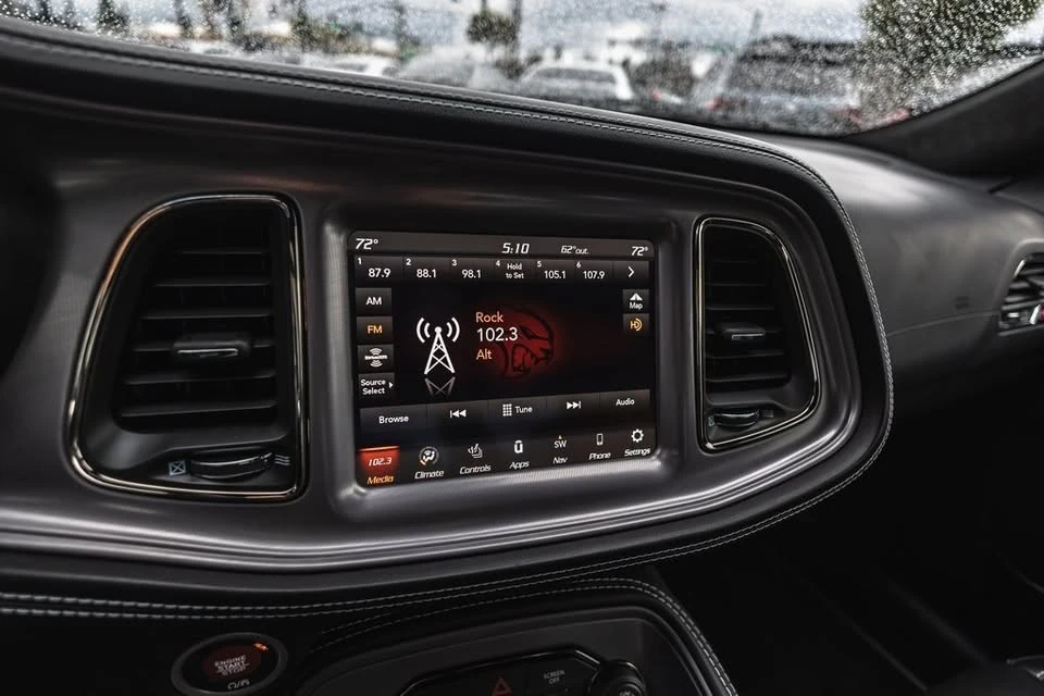 2023 Dodge Challenger SRT Hellcat 3rd Gen - Image 15 of 20