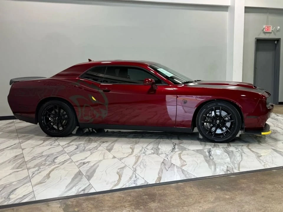 2023 Dodge Challenger SRT Hellcat 3rd Gen - Image 5 of 20