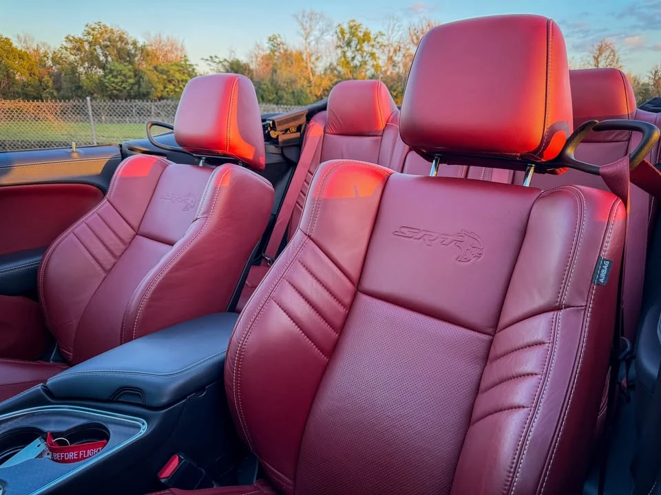 2023 Dodge Challenger SRT Hellcat 3rd Gen - Image 15 of 16