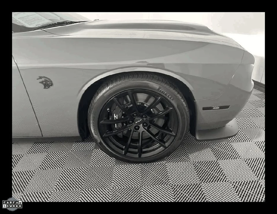 2023 Dodge Challenger SRT Hellcat 3rd Gen - Image 7 of 11