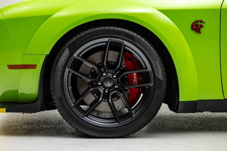 2023 Dodge Challenger SRT Hellcat 3rd Gen - Image 6 of 12
