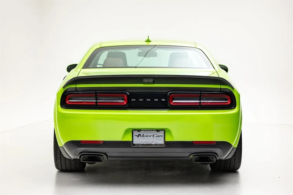 2023 Dodge Challenger SRT Hellcat 3rd Gen - Image 4 of 12