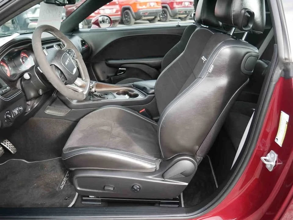 2023 Dodge Challenger SRT Hellcat 3rd Gen - Image 8 of 10