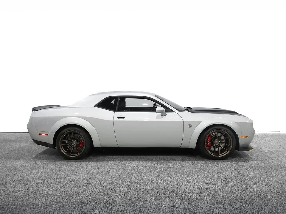 2023 Dodge Challenger SRT Hellcat 3rd Gen - Image 2 of 19