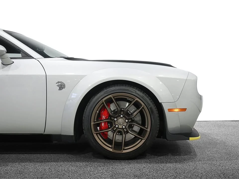 2023 Dodge Challenger SRT Hellcat 3rd Gen - Image 5 of 20